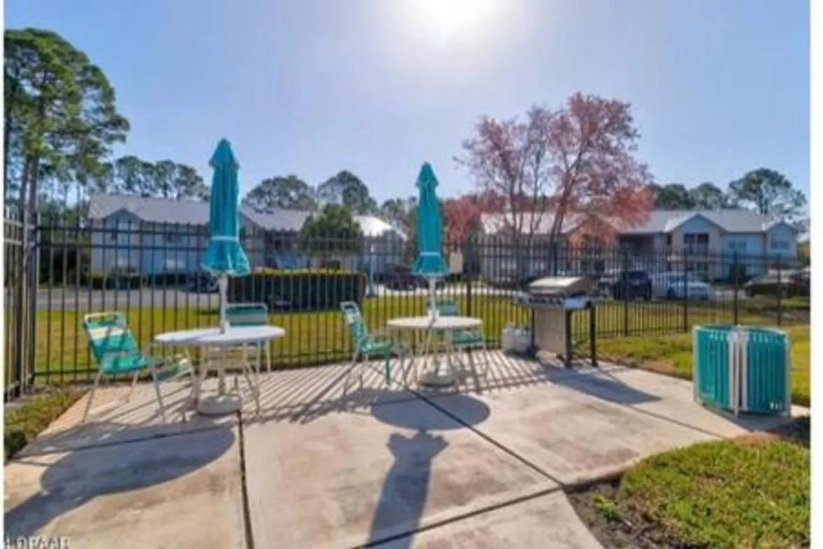 Pool Modern Queen Room4Rent In A 2Br 2Bt Laundry Daytona Beach United States