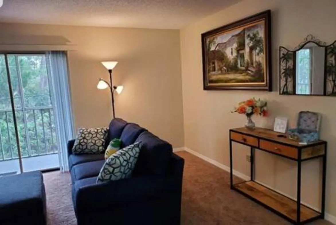 Pool Modern Queen Room4Rent In A 2Br 2Bt Laundry Daytona Beach