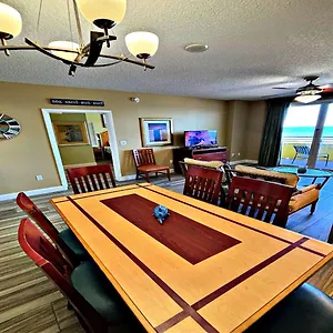 Vacation In Comfort And Luxury - 3 Bedroom Direct Oceanfront - Wyndham Ocean Walk 1023 Apartment